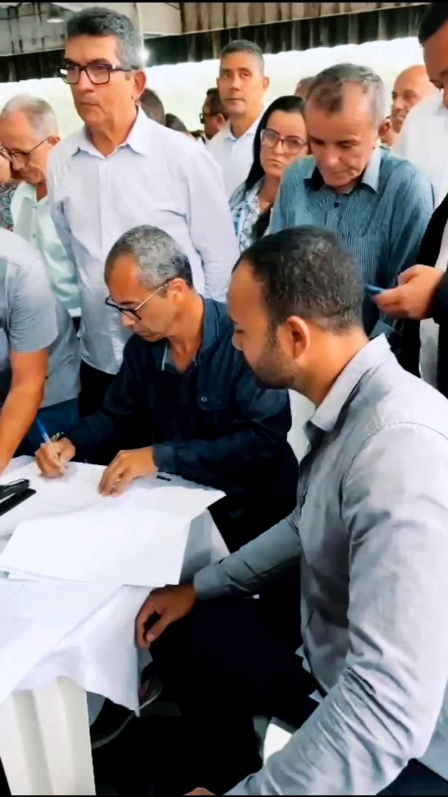 Camacã: Prefeito Paulo do Gás vai a Salvador recebe uma Ranger zero km e mais atrações para o Arraiá do Xenhenhém


